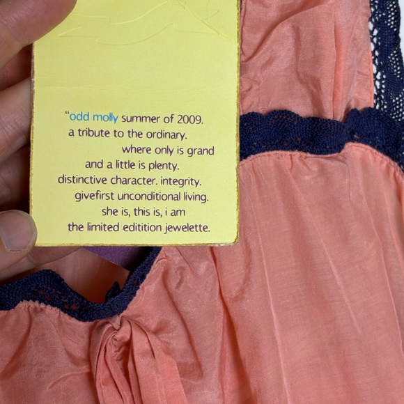 NWT Anthro Peach Sleeveless Top with Navy Floral Embroidery - Picture 4 of 16